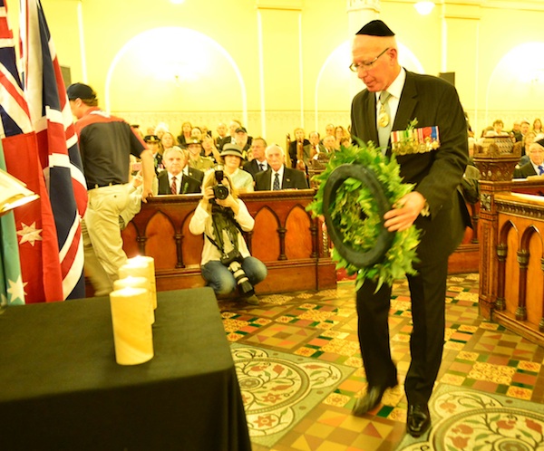 His Excellency General The Hon David Hurley AC DSC (Ret’d) laying a memorial wreath, (Photo taken by Henry Benjamin for CoAJP)